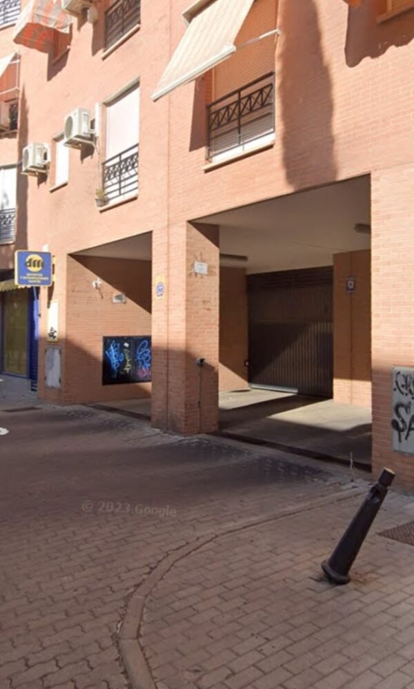 Plaza Calle Margarita Xirgu 2 M152 - Imagen 2